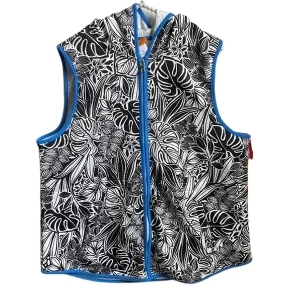 Ruby Rd. Hooded Vest - Picture 3 of 16